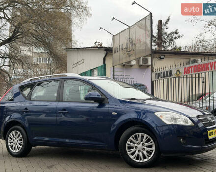 Синий Киа Сид, объемом двигателя 1.4 л и пробегом 228 тыс. км за 6500 $, фото 3 на Automoto.ua