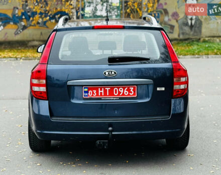 Синій Кіа Сід, об'ємом двигуна 1.6 л та пробігом 270 тис. км за 5250 $, фото 7 на Automoto.ua