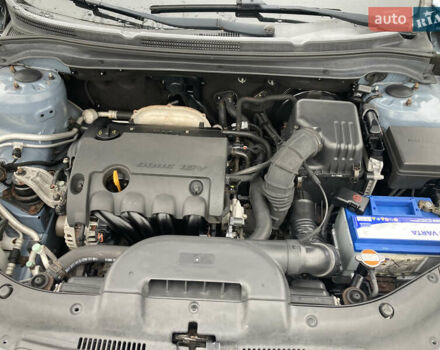 Синий Киа Сид, объемом двигателя 1.6 л и пробегом 178 тыс. км за 5800 $, фото 16 на Automoto.ua