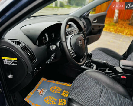 Синій Кіа Сід, об'ємом двигуна 1.6 л та пробігом 270 тис. км за 5250 $, фото 35 на Automoto.ua