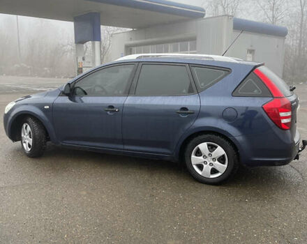 Синий Киа Сид, объемом двигателя 1.4 л и пробегом 200 тыс. км за 6200 $, фото 6 на Automoto.ua