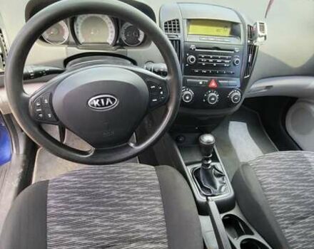 Синий Киа Сид, объемом двигателя 1.6 л и пробегом 188 тыс. км за 4200 $, фото 22 на Automoto.ua