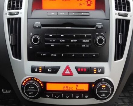 Синій Кіа Сід, об'ємом двигуна 1.6 л та пробігом 210 тис. км за 5300 $, фото 4 на Automoto.ua