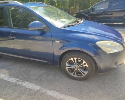 Синий Киа Сид, объемом двигателя 1.4 л и пробегом 205 тыс. км за 5561 $, фото 1 на Automoto.ua