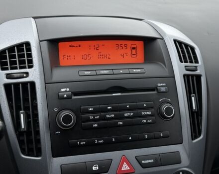 Синий Киа Сид, объемом двигателя 1.4 л и пробегом 228 тыс. км за 6500 $, фото 19 на Automoto.ua