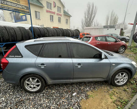 Синій Кіа Сід, об'ємом двигуна 1.6 л та пробігом 279 тис. км за 5200 $, фото 14 на Automoto.ua