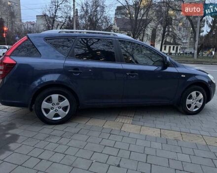 Синий Киа Сид, объемом двигателя 1.59 л и пробегом 222 тыс. км за 5650 $, фото 2 на Automoto.ua