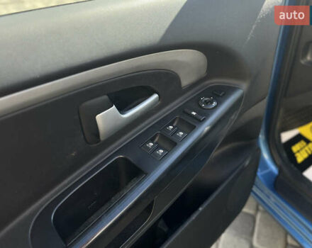 Синий Киа Сид, объемом двигателя 1.58 л и пробегом 325 тыс. км за 5600 $, фото 16 на Automoto.ua