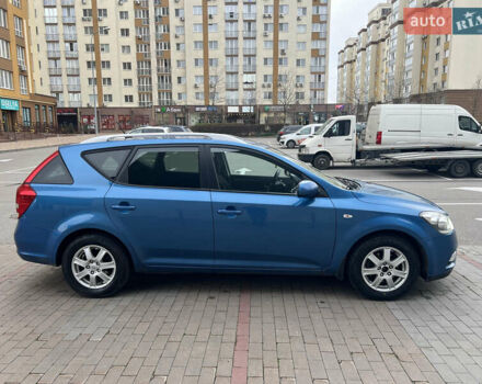 Синий Киа Сид, объемом двигателя 1.58 л и пробегом 278 тыс. км за 5600 $, фото 1 на Automoto.ua