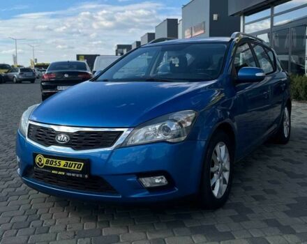 Синий Киа Сид, объемом двигателя 1.6 л и пробегом 325 тыс. км за 5600 $, фото 2 на Automoto.ua