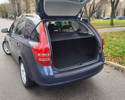 Синий Киа Сид, объемом двигателя 1.4 л и пробегом 217 тыс. км за 6000 $, фото 34 на Automoto.ua