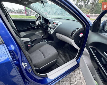 Синий Киа Сид, объемом двигателя 1.6 л и пробегом 176 тыс. км за 4999 $, фото 22 на Automoto.ua
