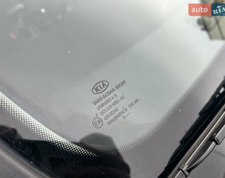 Синий Киа Сид, объемом двигателя 1.58 л и пробегом 278 тыс. км за 5600 $, фото 7 на Automoto.ua