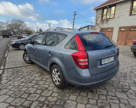 Синий Киа Сид, объемом двигателя 1.4 л и пробегом 232 тыс. км за 5000 $, фото 2 на Automoto.ua