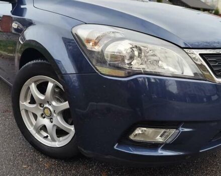 Синий Киа Сид, объемом двигателя 1.4 л и пробегом 217 тыс. км за 6000 $, фото 14 на Automoto.ua