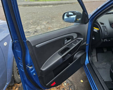 Синій Кіа Сід, об'ємом двигуна 1.6 л та пробігом 278 тис. км за 6500 $, фото 6 на Automoto.ua