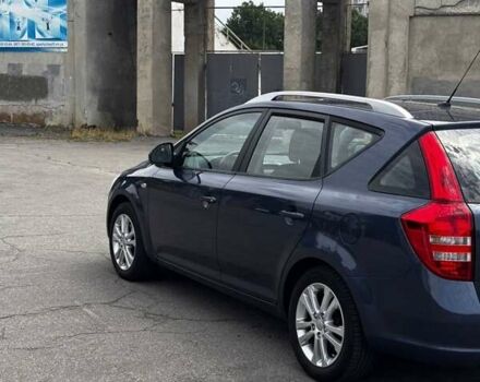 Синий Киа Сид, объемом двигателя 1.6 л и пробегом 244 тыс. км за 5800 $, фото 5 на Automoto.ua