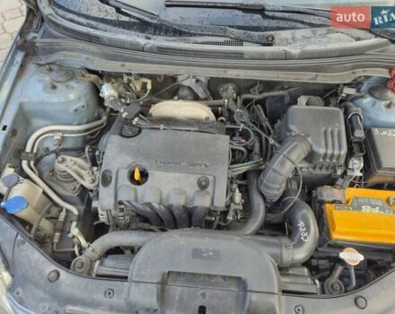 Синий Киа Сид, объемом двигателя 1.4 л и пробегом 235 тыс. км за 5000 $, фото 7 на Automoto.ua