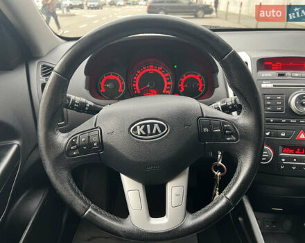 Синий Киа Сид, объемом двигателя 1.58 л и пробегом 278 тыс. км за 5600 $, фото 13 на Automoto.ua