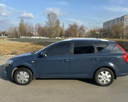Синий Киа Сид, объемом двигателя 1.58 л и пробегом 285 тыс. км за 4900 $, фото 2 на Automoto.ua