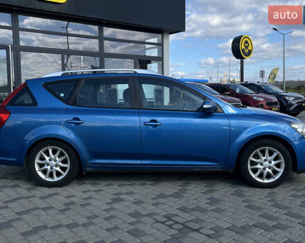 Синий Киа Сид, объемом двигателя 1.58 л и пробегом 325 тыс. км за 5600 $, фото 7 на Automoto.ua