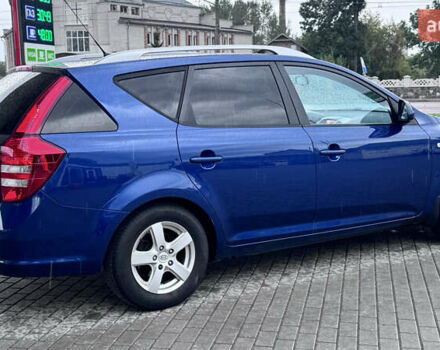 Синий Киа Сид, объемом двигателя 1.6 л и пробегом 176 тыс. км за 4999 $, фото 15 на Automoto.ua