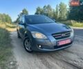 Синий Киа Сид, объемом двигателя 1.4 л и пробегом 225 тыс. км за 5800 $, фото 1 на Automoto.ua