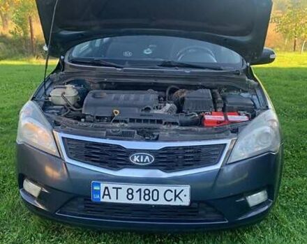 Синий Киа Сид, объемом двигателя 1.58 л и пробегом 280 тыс. км за 5500 $, фото 10 на Automoto.ua
