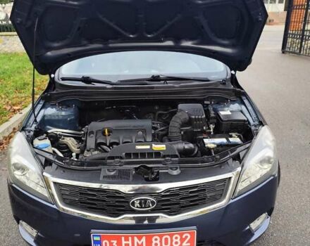 Синій Кіа Сід, об'ємом двигуна 1.4 л та пробігом 217 тис. км за 6300 $, фото 47 на Automoto.ua