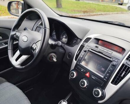 Синій Кіа Сід, об'ємом двигуна 1.4 л та пробігом 217 тис. км за 6300 $, фото 29 на Automoto.ua