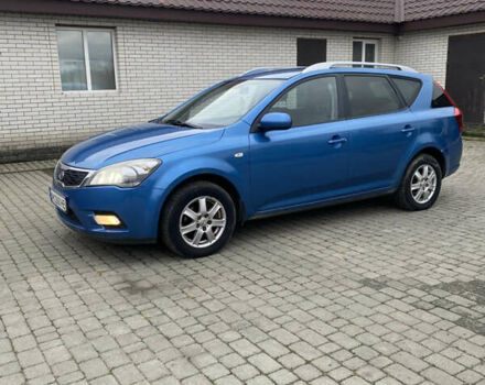 Синий Киа Сид, объемом двигателя 1.58 л и пробегом 276 тыс. км за 6750 $, фото 2 на Automoto.ua