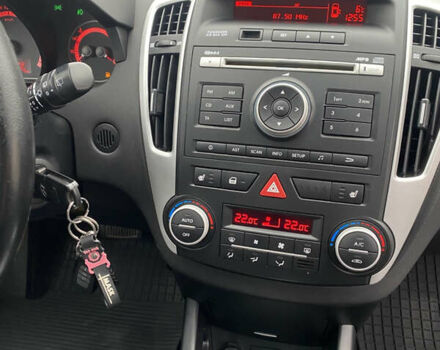 Синий Киа Сид, объемом двигателя 1.58 л и пробегом 276 тыс. км за 6750 $, фото 15 на Automoto.ua
