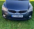Синий Киа Сид, объемом двигателя 1.58 л и пробегом 280 тыс. км за 5500 $, фото 1 на Automoto.ua