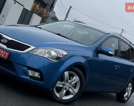 Синий Киа Сид, объемом двигателя 1.6 л и пробегом 259 тыс. км за 7400 $, фото 1 на Automoto.ua