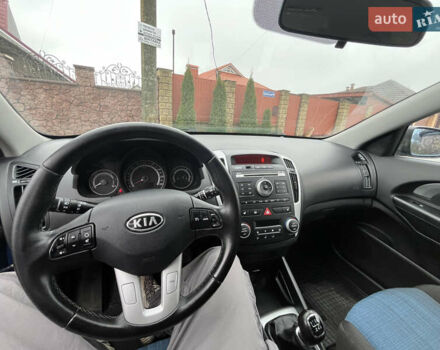Синий Киа Сид, объемом двигателя 1.6 л и пробегом 259 тыс. км за 7400 $, фото 37 на Automoto.ua