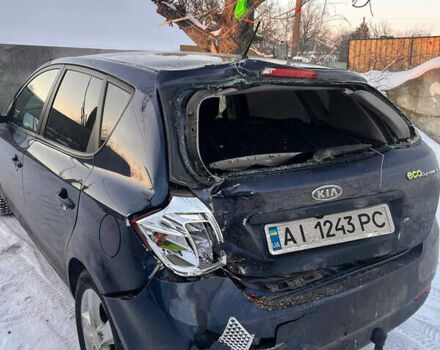 Синий Киа Сид, объемом двигателя 1.4 л и пробегом 259 тыс. км за 4200 $, фото 11 на Automoto.ua