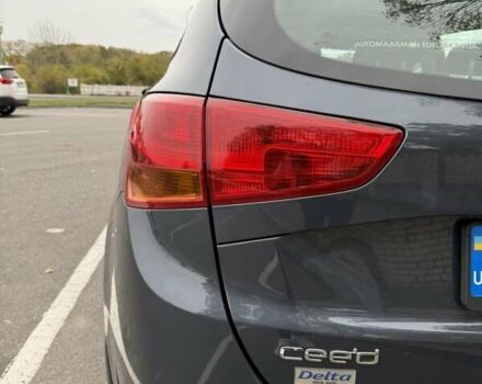 Синий Киа Сид, объемом двигателя 1.4 л и пробегом 227 тыс. км за 7650 $, фото 19 на Automoto.ua