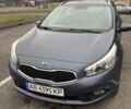 Синий Киа Сид, объемом двигателя 1.4 л и пробегом 225 тыс. км за 7800 $, фото 6 на Automoto.ua