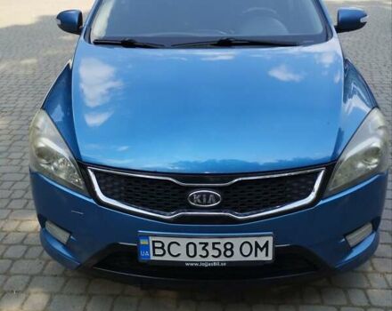 Синий Киа Сид, объемом двигателя 1.6 л и пробегом 290 тыс. км за 7500 $, фото 7 на Automoto.ua
