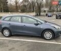 Синий Киа Сид, объемом двигателя 1.4 л и пробегом 225 тыс. км за 7800 $, фото 3 на Automoto.ua