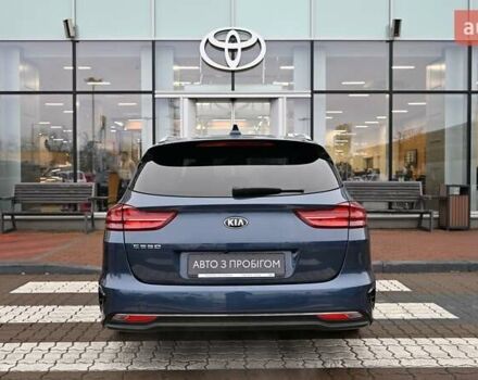 Синій Кіа Сід, об'ємом двигуна 1.59 л та пробігом 96 тис. км за 16738 $, фото 3 на Automoto.ua