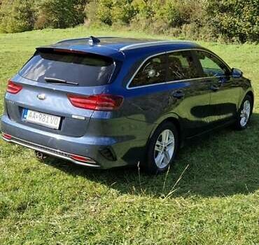 Синий Киа Сид, объемом двигателя 0 л и пробегом 225 тыс. км за 12192 $, фото 7 на Automoto.ua