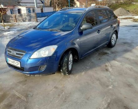 Синий Киа Сид, объемом двигателя 1.6 л и пробегом 260 тыс. км за 5000 $, фото 1 на Automoto.ua