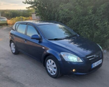 Синий Киа Сид, объемом двигателя 2 л и пробегом 213 тыс. км за 4300 $, фото 1 на Automoto.ua