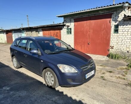 Синій Кіа Сід, об'ємом двигуна 0 л та пробігом 250 тис. км за 4000 $, фото 1 на Automoto.ua