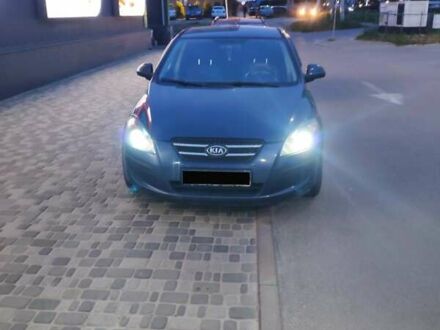 Синий Киа Сид, объемом двигателя 1.6 л и пробегом 399 тыс. км за 2999 $, фото 1 на Automoto.ua