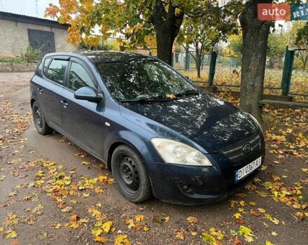 Синий Киа Сид, объемом двигателя 2 л и пробегом 240 тыс. км за 3650 $, фото 1 на Automoto.ua