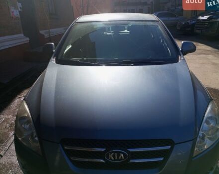 Синий Киа Сид, объемом двигателя 1.6 л и пробегом 368 тыс. км за 5300 $, фото 1 на Automoto.ua