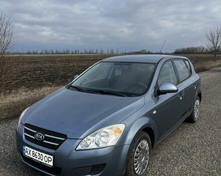 Синий Киа Сид, объемом двигателя 1.6 л и пробегом 238 тыс. км за 4800 $, фото 1 на Automoto.ua