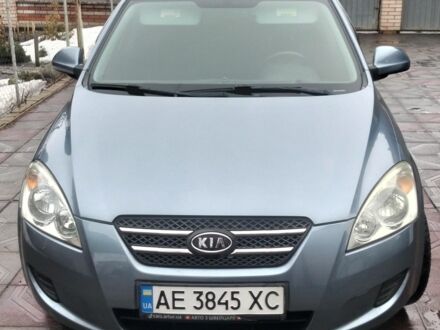 Синий Киа Сид, объемом двигателя 1.6 л и пробегом 251 тыс. км за 5700 $, фото 1 на Automoto.ua